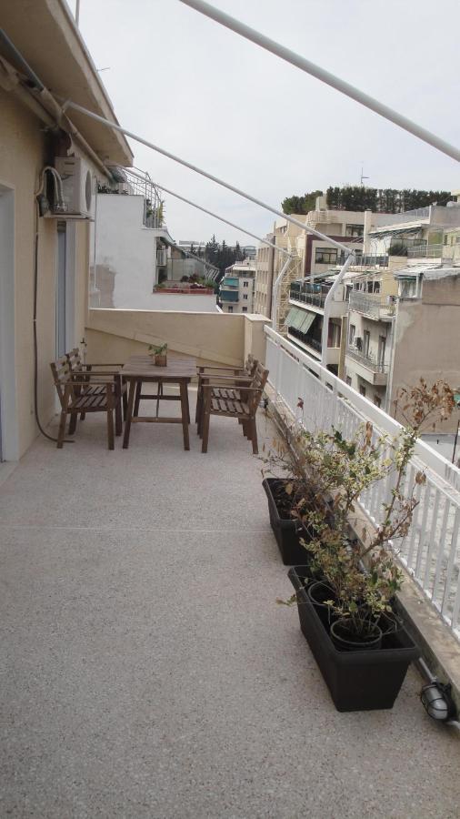 Illisia Roof